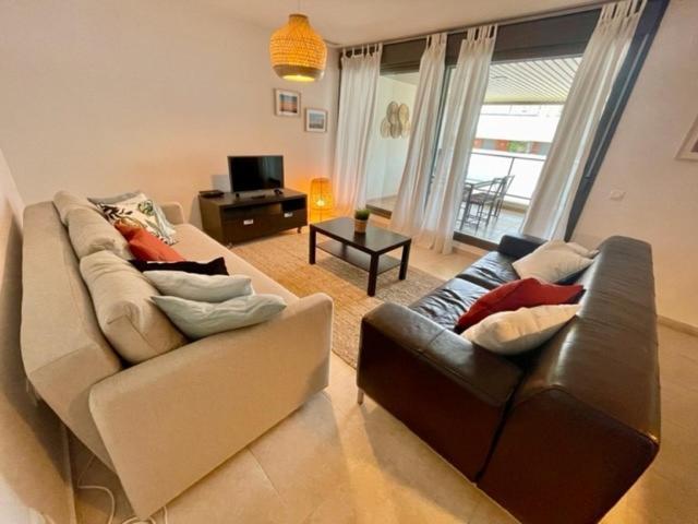 Gatu Premium Racimo, Terraza, Piscina, Aire Ac, Wifi Y Parking " Preferente Mayores De 25 Anos Y Familias " El Puerto de Santa Maria Exterior foto