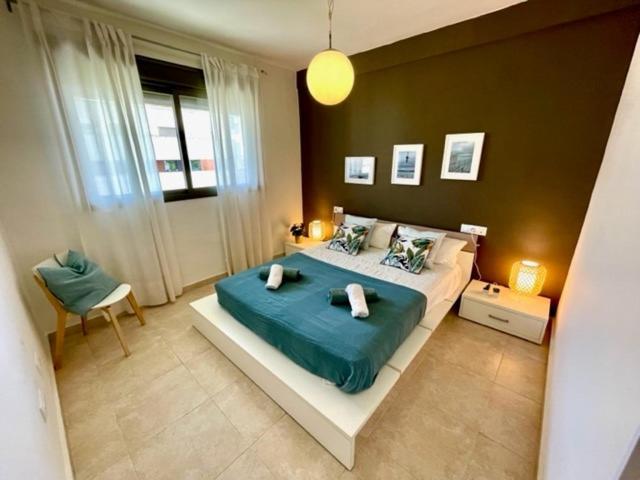 Gatu Premium Racimo, Terraza, Piscina, Aire Ac, Wifi Y Parking " Preferente Mayores De 25 Anos Y Familias " El Puerto de Santa Maria Exterior foto