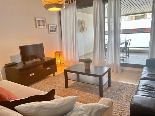 Gatu Premium Racimo, Terraza, Piscina, Aire Ac, Wifi Y Parking " Preferente Mayores De 25 Anos Y Familias " El Puerto de Santa Maria Exterior foto